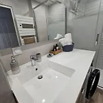 Le Capitole - Front De Benoit, Escapade A Deux * Ла-Боль-Эскублак