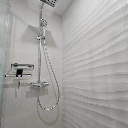 Le Capitole - Benoit Dans Résidence Face Appartement